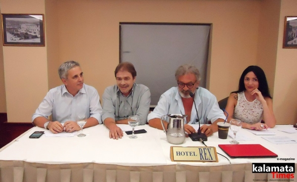 Κάλεσμα για "νέα αρχή" από τον Μανώλη Μάκαρη σε μια αίθουσα που πλημμύριζε από κόσμο 25