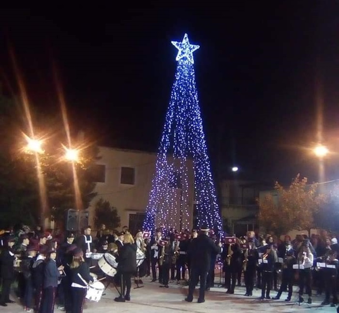 Φωταγώγηση του Χριστουγεννιάτικου Δέντρου στον Δήμο Οιχαλίας 12