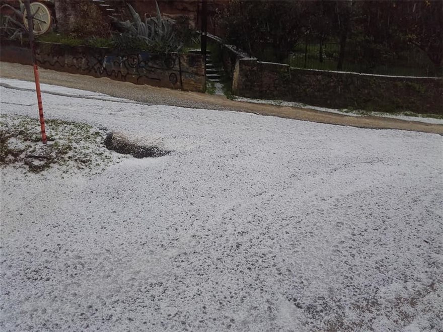 Ισχυρή χαλαζόπτωση σε Καλαμάτα και Μάνη (photos+video) 23