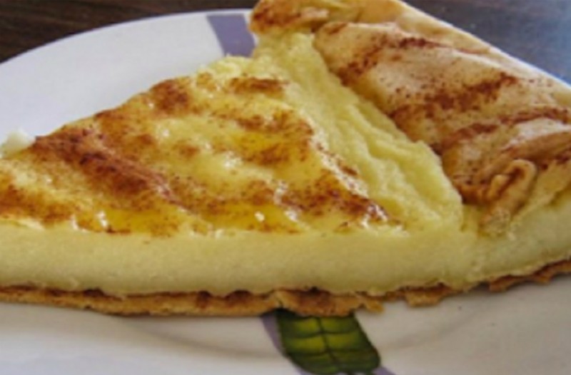 Εκπληκτική γαλατόπιτα της γιαγιάς με πορτοκάλι και κανέλα 3