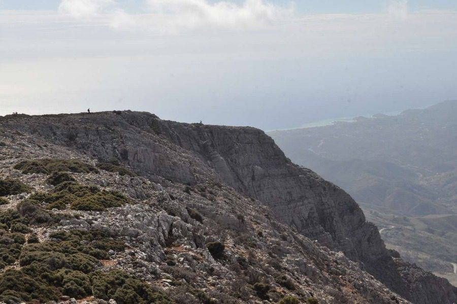 66χρονη ήθελε να βγάλει selfie κι έπεσε στον γκρεμό 10