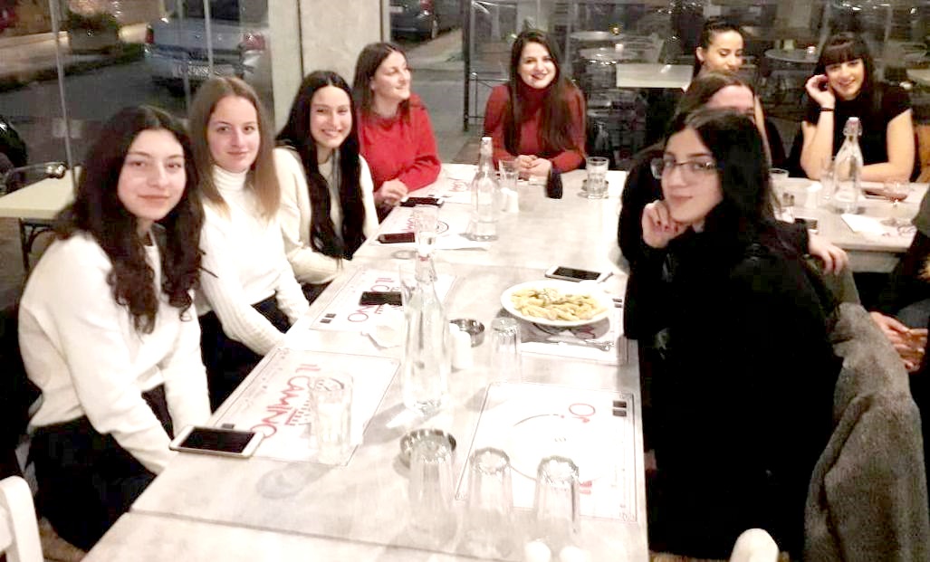 Το τμήμα βόλεϊ του Α.Ο. ΑΚΡΙΤΑΣ έκοψε την πίτα του στο "il camino" 12