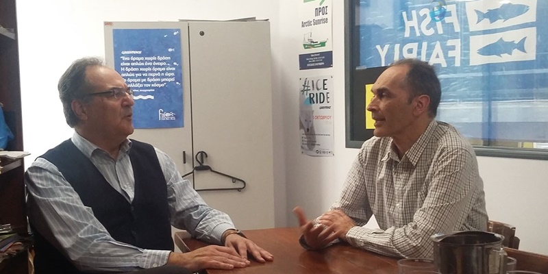 Ο Βασίλης Κοσμόπουλος επίσκεψη στο Ελληνικό Γραφείο της Greenpeace 1
