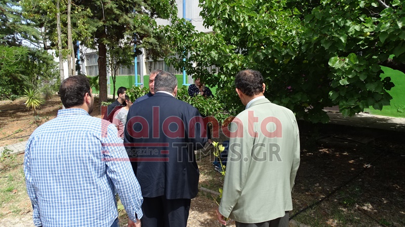 Καλαμάτα: Λιποθυμικό επεισόδιο με νεαρό σε εκλογικό κέντρο 7