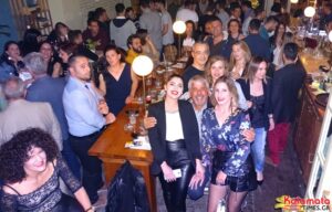 Ο Βασίλης Τζαμουράνης στο πάρτυ του Πρότυπου Δήμου 53