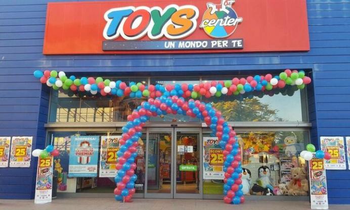Τα ιταλικά Toys Center έρχονται στην Ελλάδα – «Πονοκέφαλος» για τα Jumbo 1