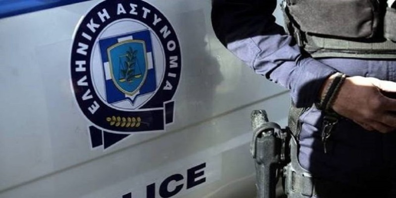 37χρονος με την απειλή όπλου, λήστεψε ψιλικατζίδικο στην Καλαμάτα 11