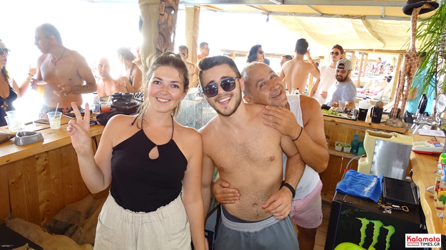 akti beach bar