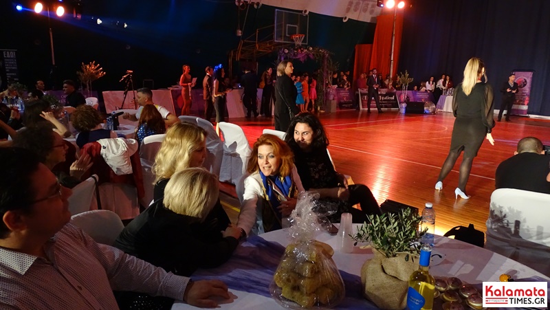 Τόνωση και ζωντάνια στην πόλη από τους χορευτές του 2ου Διεθνούς Διαγωνισμού Χορού 10