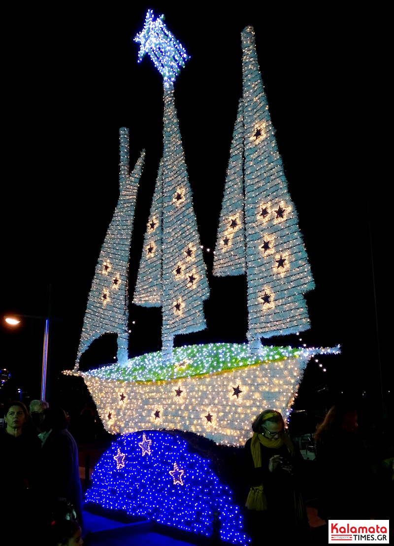 άναψε το χριστουγεννιάτικο καράβι στο λιμάνι της καλαμάτας 23