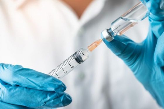 Συναγερμός στο Γηροκομείο Βόλου ‑ 9 κρούσματα, 35 εργαζόμενοι αρνούνται να εμβολιαστούν