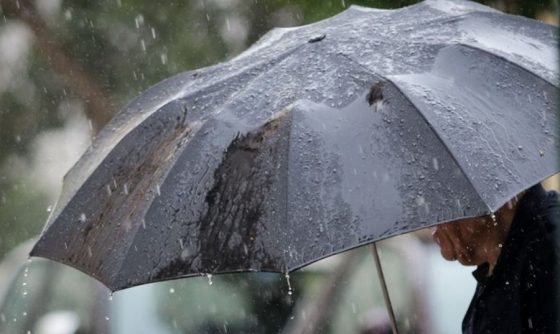 Έκτακτο δελτίο καιρού από την ΕΜΥ: Έρχονται βροχές και καταιγίδες – Ποιες περιοχές θα επηρεαστούν