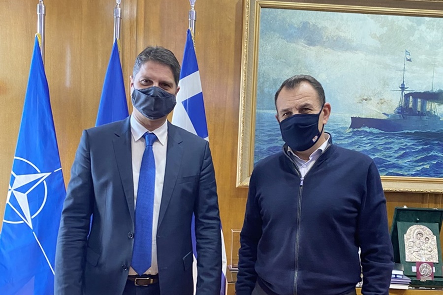 Συνάντηση Δημάρχου Μεσσήνης με υπ. Εθνικής Άμυνας για την αναβάθμιση του αεροδρομίου 3