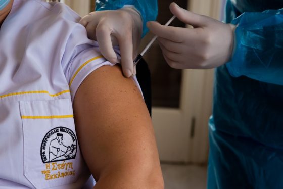 Κατ’ οίκον εμβολιασμοί στις 25-26 Ιανουαρίου στην Καλαμάτα