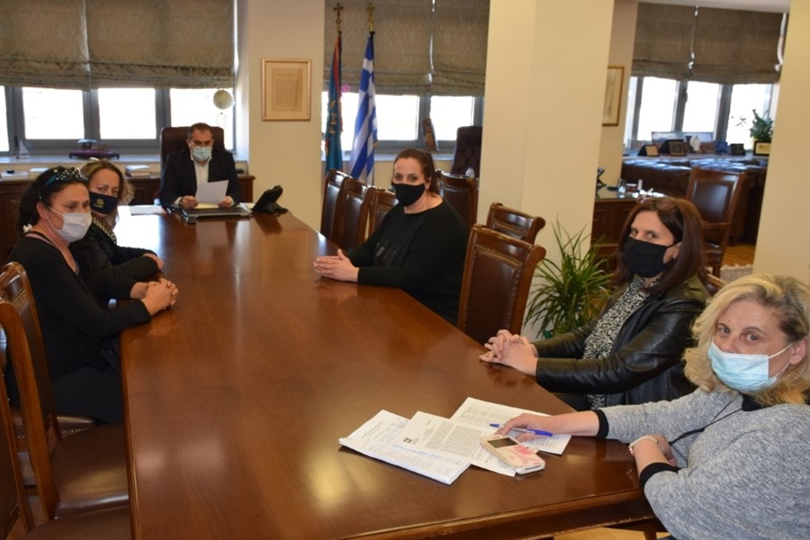 Εργαζόμενοι για κοινωφελή εργασία μετέφεραν το αίτημα τους για παράταση του Προγράμματος 1