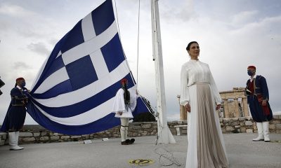 200 χρόνια από την Επανάσταση του 1821: Η έπαρση της Γαλανόλευκης στην Ακρόπολη 54