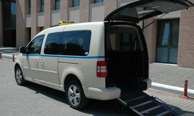 ηλεία: εγκρίθηκε η πρώτη άδεια ταξί για αμεα στην ελλάδα για όχημα με διασκευασμένη ράμπα 10