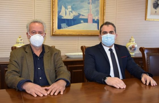Ο Δήμαρχος Καλαμάτας ανακοίνωσε τη συνεργασία του με τον Μιχάλη Αντωνόπουλο