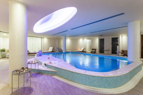 Ζήστε την εκλεπτυσμένη πολυτέλεια στον παράδεισο του Elysian Luxury Hotel and Spa 19