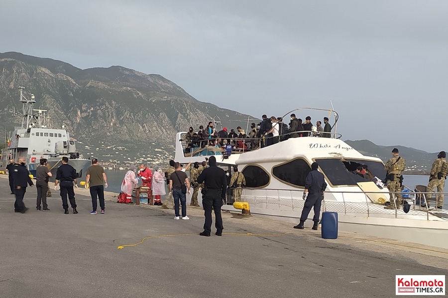 Η παράτυπη μετανάστευση «σφυροκοπά» την Ελλάδα. Τα ποσοστά που ζαλίζουν 1