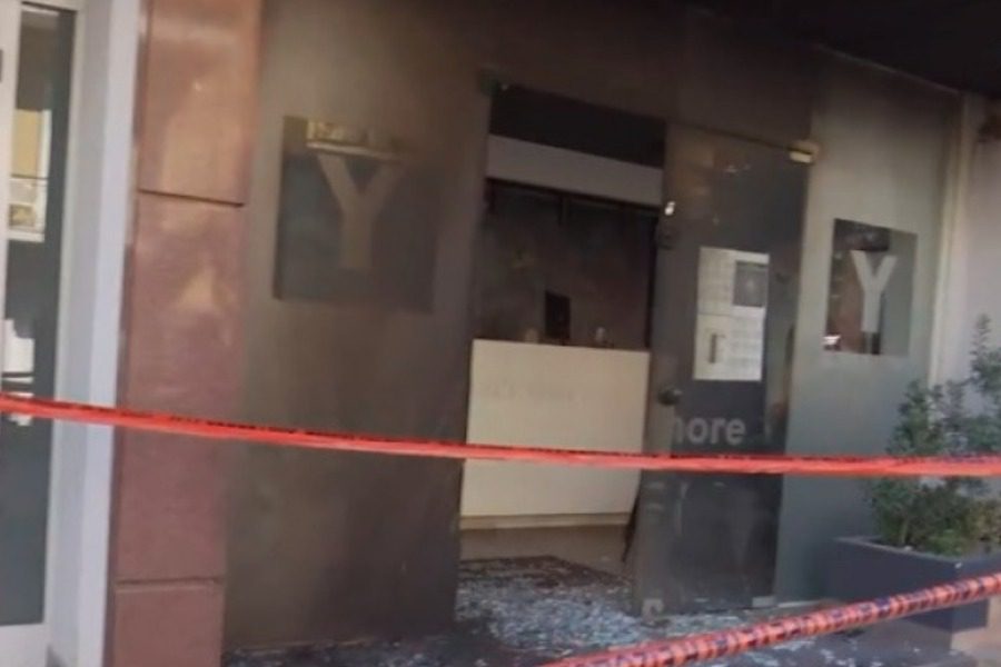 Εμπρηστικές επιθέσεις στις επιχειρήσεις της συζύγου Χαρδαλιά τα ξημερώματα 5