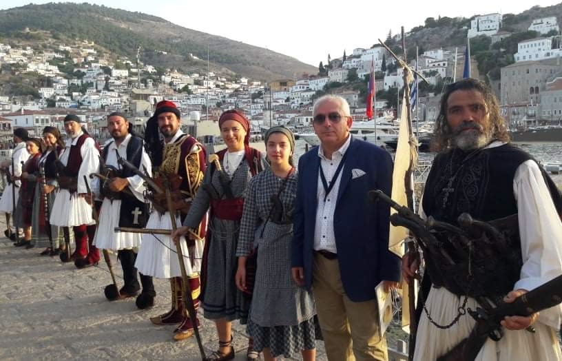 Με τους Ελληνομνήμονες γιόρτασαν στην Ύδρα τα «Μιαούλεια» 10