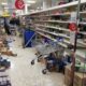 βρετανία: εκατομμύρια σε καραντίνα ‑ αδειάζουν τα ράφια των σούπερ μάρκετ 16