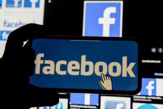 «Επεσαν» Facebook, Instagram και WhatsApp ‑ Προβλήματα σε εκατομμύρια χρήστες