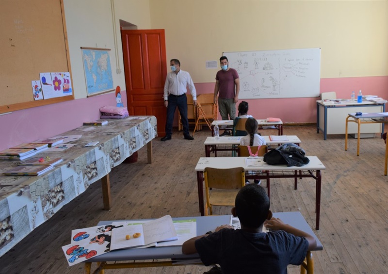 διανομή σχολικών ειδών σε μαθητές των δημοτικών σχολείων δήμου καλαμάτας 9