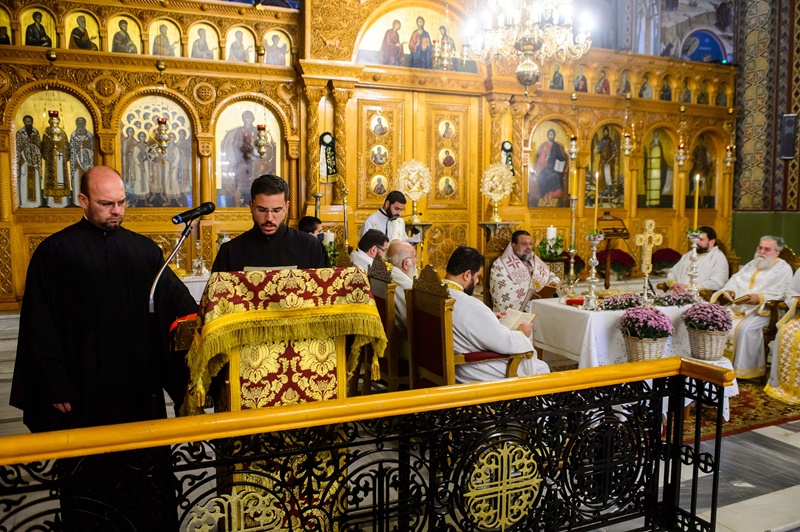 Η αρχαιοπρεπής θεία λειτουργία του Αγίου Ιακώβου του Αδελφοθέου στην Καλαμάτα 15