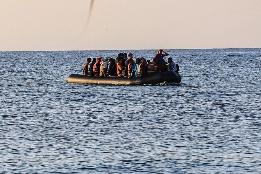 Ναυάγιο με πρόσφυγες στη Χίο: Τρεις νεκροί, 21 οι διασωθέντες 1