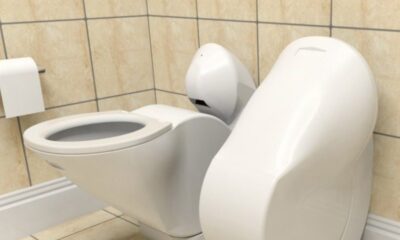 Η «έξυπνη» τουαλέτα έφτασε! Θα «διαβάζουν» το αποτύπωμα του πισινού μας για ιατρικούς λόγους 23