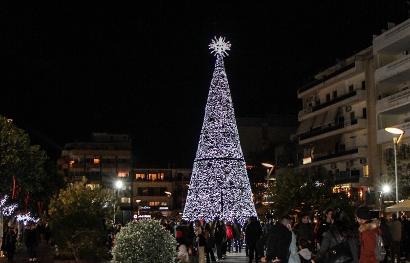 Άναψε το Χριστουγεννιάτικο δέντρο στην Καλαμάτα 5