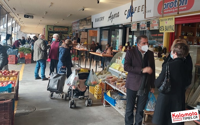 Στην Κεντρική Αγορά Καλαμάτας για τα ψώνια του, ο Δήμαρχος Θανάσης Βασιλόπουλος 5