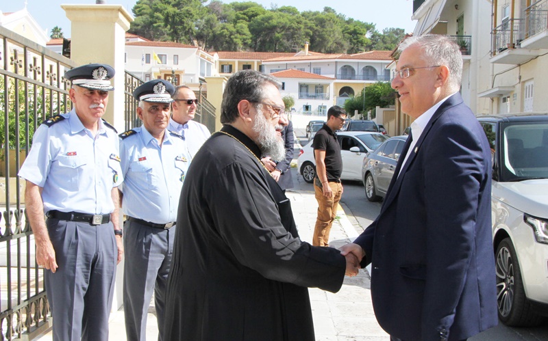 Στο Μητροπολίτη Μεσσηνίας ο Υπουργός Προστασίας του Πολίτη 3