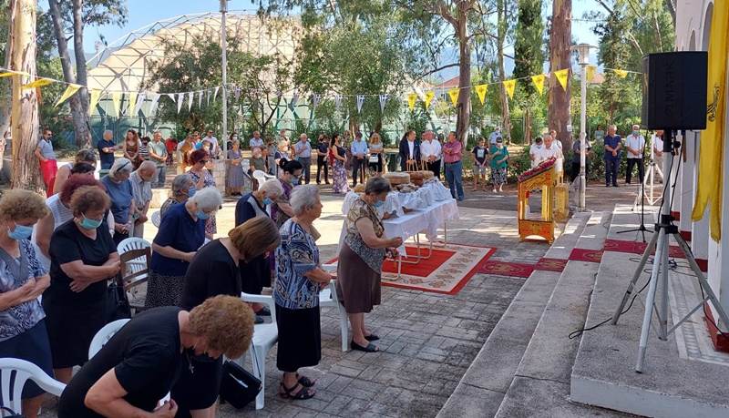 Στο Εκκλησάκι της Αγίας Σκέπης Μικρή πανήγυρη 1