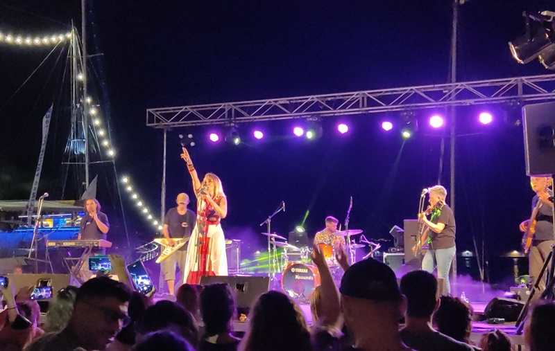 Πολιτιστικό Καλοκαίρι Καλαμάτας 2022: Πλήθος κόσμου στη συναυλία με τους «Μπλε» 5