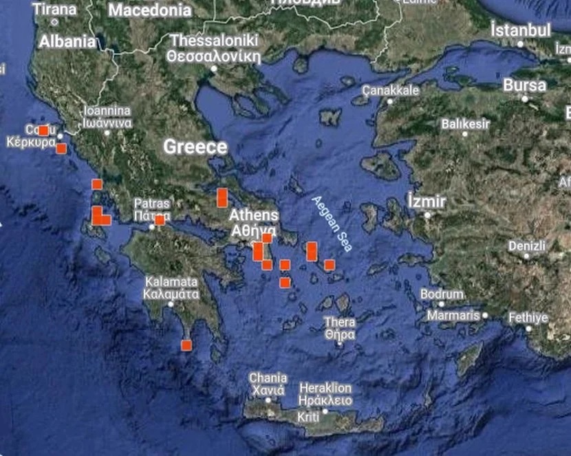 Αισιόδοξες είναι οι καταγραφές του τελευταίου 10ημέρου για την παρουσία των μωβ μεδουσών στις ελληνικές παραλίες 4