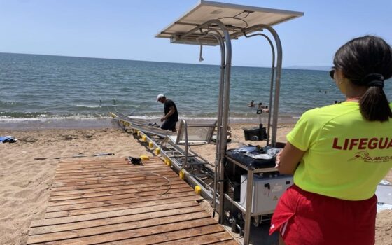 Ο Δήμος Μεσσήνης τοποθέτησε υπερσύγχρονο μηχάνημα seatrac προσφέροντας αυτόνομη πρόσβαση των ΑμεΑ στη Θάλασσα 12