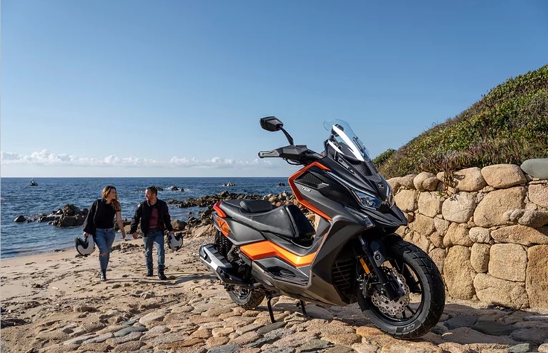 Αρκεί ένα test drive από το Tsaxpinis Motor για το Crossover Scooter DT X360 8