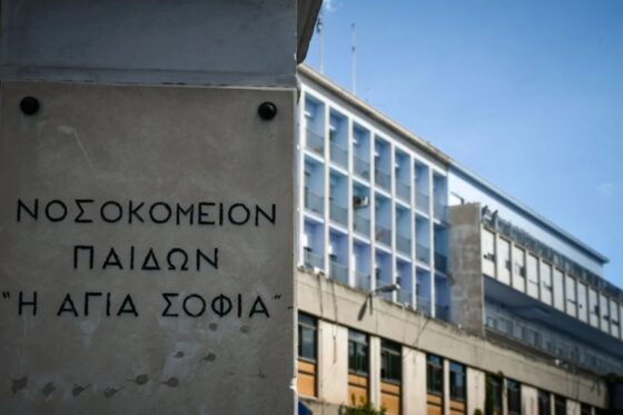 Στον εισαγγελέα ο 20χρονος πατέρας για τον σοβαρό τραυματισμό του τεσσάρων μηνών μωρού του