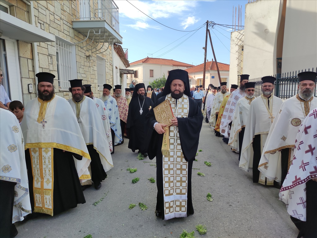 Η Παναγία Βουλκανιώτισσα επέστρεψε από την Μεσσήνη στον θρόνο της 8