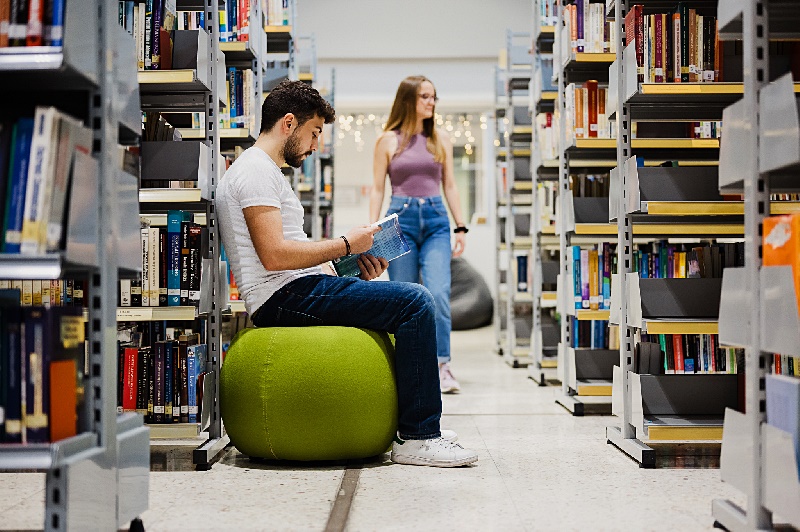 Άνοιξε τους ορίζοντές σου στο Πανεπιστήμιο Λευκωσίας 13