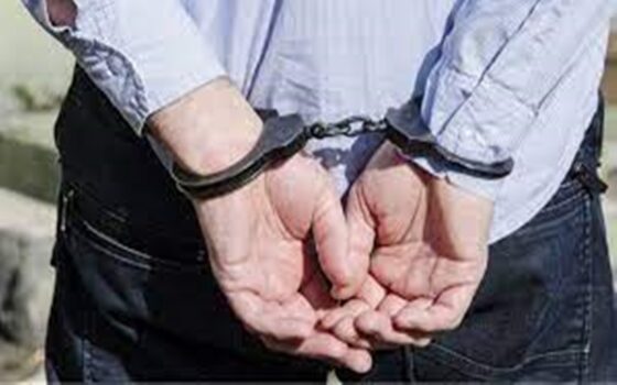 Πάτρα: Συνέλαβαν 51χρονο για σχέσεις με 14χρονη – Πώς έφτασαν στη σύλληψη οι αστυνομικοί