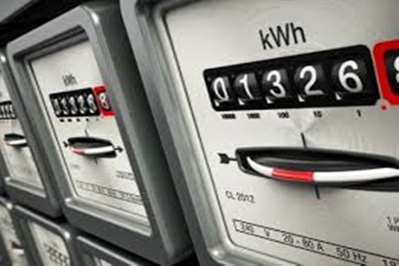 Πότε ξεκινά το χειμερινό ωράριο στο νυχτερινό ρεύμα στη ΔΕΗ; 1