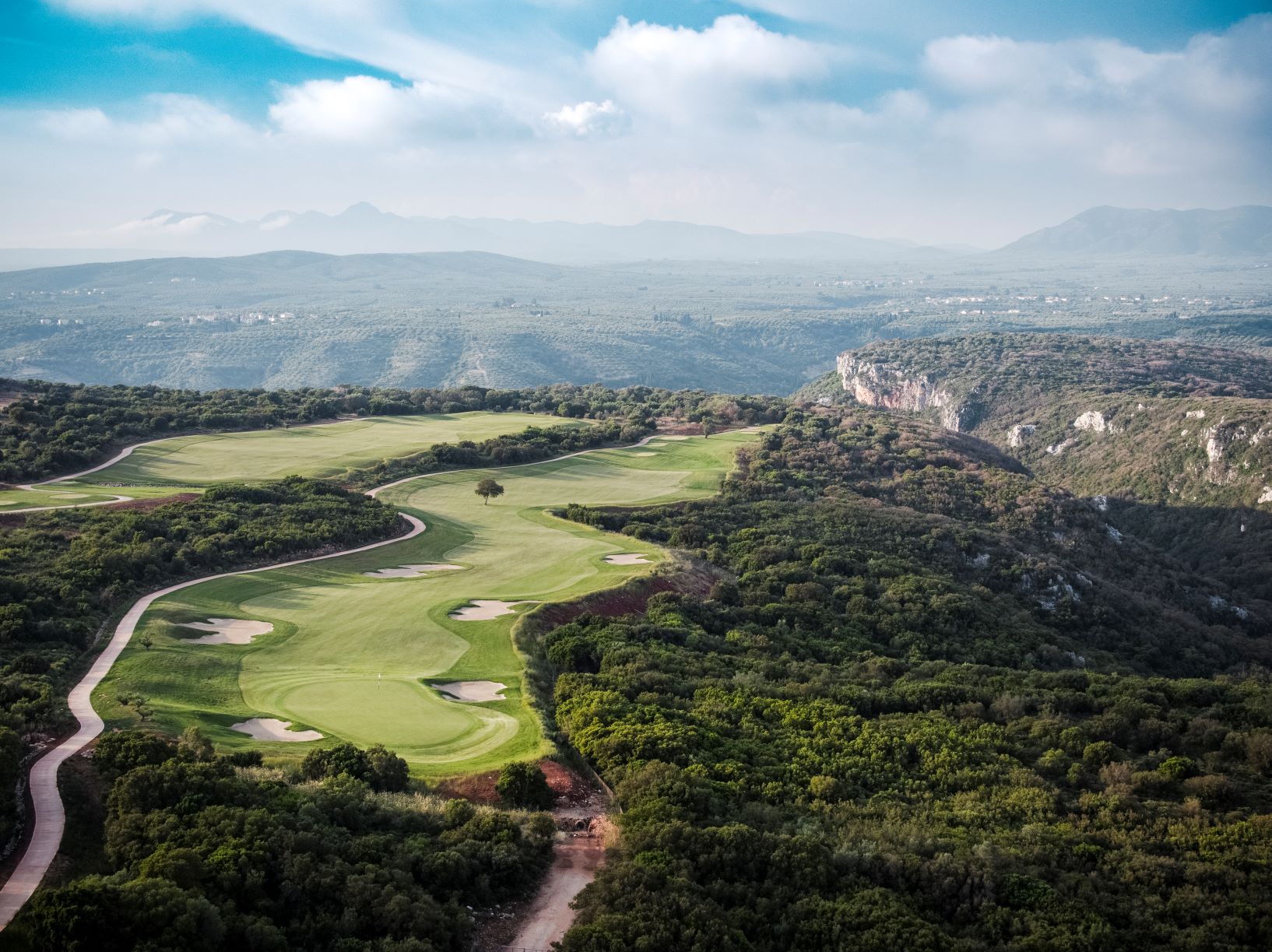 Διπλή διάκριση για την Costa Navarino στα World Golf Awards 8