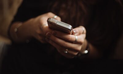 Κατατέθηκε νομοσχέδιο για Panic Button στα κινητά για να «πατούν» οι γυναίκες που κινδυνεύουν από ενδοοικογενειακή βία 10