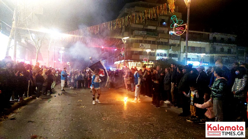 Καλαματιανό Καρναβάλι 2023: Νυχτερινή παρέλαση γεμάτη χρώματα και κέφι (photos+video) 68