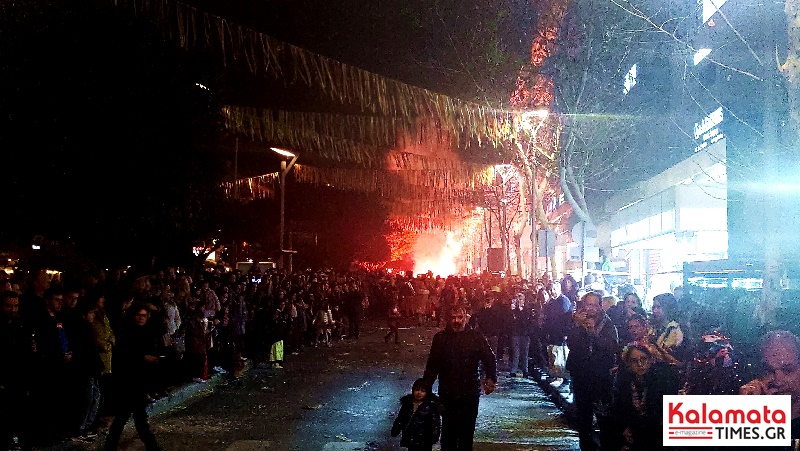 Καλαματιανό Καρναβάλι 2023: Νυχτερινή παρέλαση γεμάτη χρώματα και κέφι (photos+video) 69