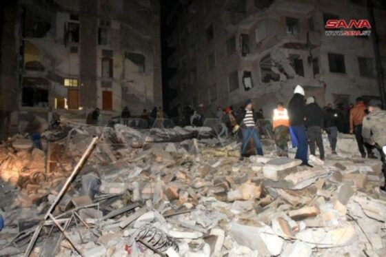 Τρομακτικός σεισμός 7,7 Ρίχτερ στην Τουρκία – Εκατοντάδες οι νεκροί